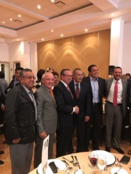 Acude a reunión con Beltrones