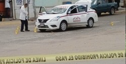 Lo bajan del taxi y lo asesinan frente a su familia