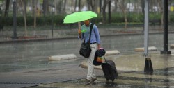 Onda tropical 28 y canal de baja presión traerá lluvias en México