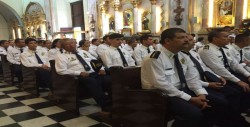Bomberos festeja su día con vocación de servicio y carencias