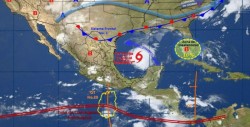 "Harvey", frente frío y onda tropical provocan lluvias