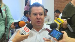 García Fox no descarta participar en proceso electoral del 2018