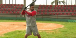 Brian Hernández ya entrena