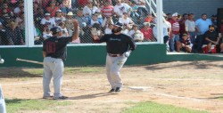 Román Alí va por una buena temporada con Tomateros
