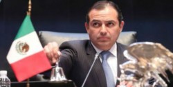 Presidente del Senado apoya posible retiro de México del TLCAN
