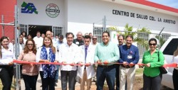 Reinauguran el Centro de Salud de la colona Amistad