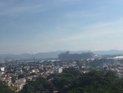 Llega crucero "Emerald Princess" a Mazatlán