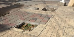 Dos registros no tienen tapadera en el Centro