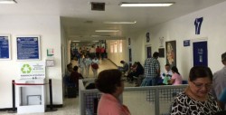 Manifestación pacífica en diferentes hospitales del Sector Salud