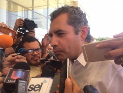 "Se le desmorona el PAN a Anaya": Enrique Ochoa