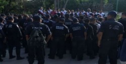 Destituyen a 56 policías por denuncias de corrupción