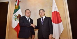 Se reúne gobernador Miguel Márquez con embajador japonés Yasushi Takase
