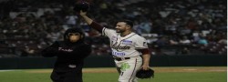 El "Danny" Rodríguez se queda a tres outs de Juego Perfecto