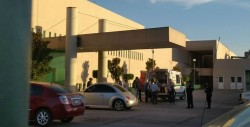 Asaltan y lesionan a disparos a pareja