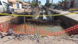 Avanza la construcción del pluvial de la calle Valdéz