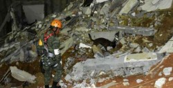 Encuentran cuerpo de mujer desaparecida tras derrumbe
