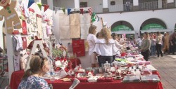 Instalan Bazar Navideño para equipar Centro de Rehabilitación