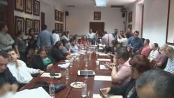 Persisten en cabildo abierto solicitudes de pavimentación