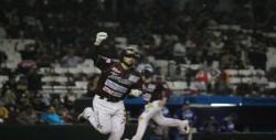 Tomateros en 10 entradas gana 4-3 a Yaquis