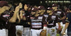 Tomateros gana 2-1 a Águilas y asegura la serie