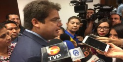 Nada para nadie en el frente asegura Roberto Cruz