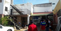Pintor recibe descarga eléctrica... logra sobrevivir